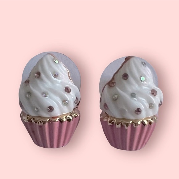 NWT BETSEY JOHNSON PINK CUPCAKE PINK BLING STUD EARRINGS - Picture 4 of 5